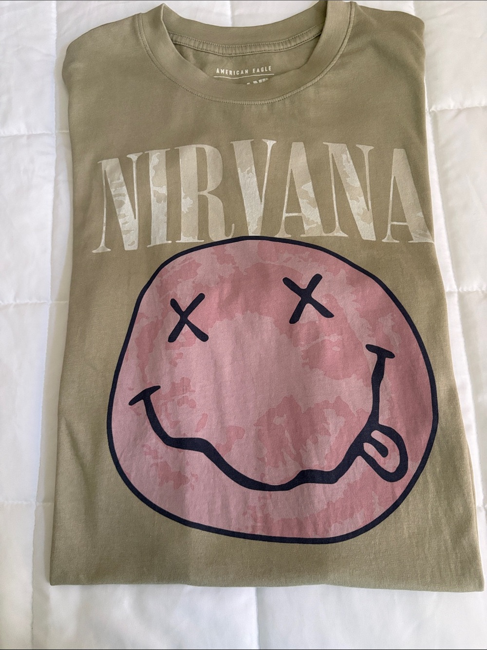 NIRVANA Olive Tee with Pink Smiley Logo oversized XS/S - Picture 1 of 4